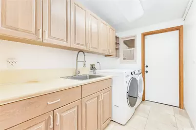 869 Ikena Circle, Honolulu, HI 96821 - Photo 13