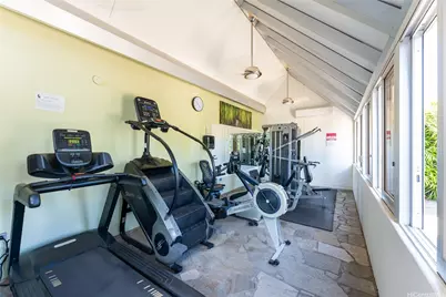 500 University Avenue #320, Honolulu, HI 96826 - Photo 21