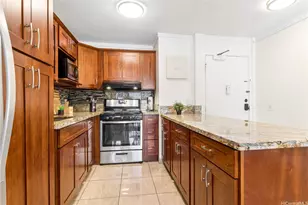 2465 Kuhio Ave, Honolulu, HI 96815 - Photo 5
