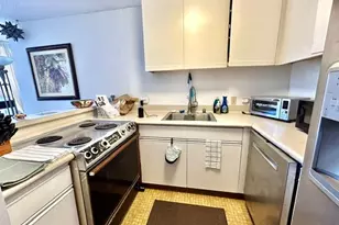 300 Wai Nani Way, Honolulu, HI 96815 - Photo 9