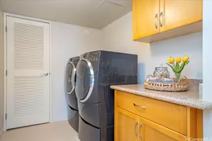 1296 Kapiolani Blvd, Honolulu, HI 96814 - Photo 7