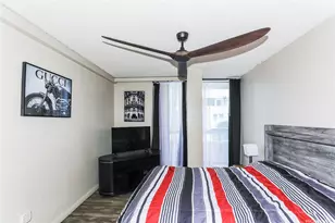 2029 Ala Wai Blvd, Honolulu, HI 96815 - Photo 15