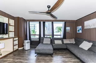 2029 Ala Wai Blvd, Honolulu, HI 96815 - Photo 5
