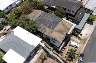 1347 Wanaka St, Honolulu, HI 96818 - Photo 9
