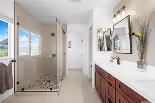 1004 Kaolo St, Honolulu, HI 96825 - Photo 13