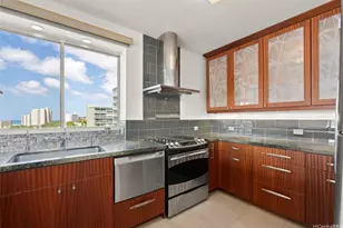 999 Wilder Ave, Honolulu, HI 96822 - Photo 9