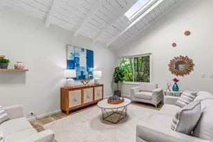 7537 Puumahoe Pl, Honolulu, HI 96825 - Photo 3