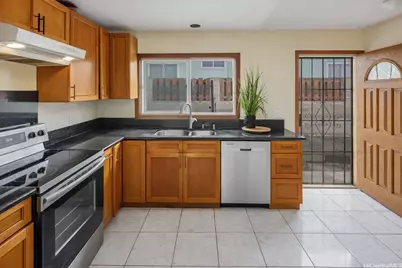 1628 9th Avenue, Honolulu, HI 96816 - Photo 1