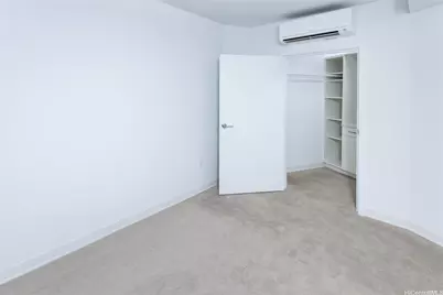 987 Queen Street #2104, Honolulu, HI 96814 - Photo 9