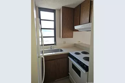 2100 Date Street #1907, Honolulu, HI 96826 - Photo 3