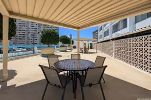 1560 Kanunu St, Honolulu, HI 96814 - Photo 13