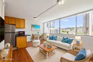 1560 Kanunu St, Honolulu, HI 96814 - Photo 1