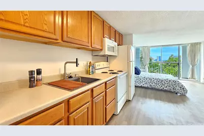 1025 Maunaihi Place #105, Honolulu, HI 96822 - Photo 3