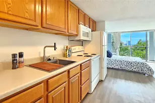 1025 Maunaihi Pl, Honolulu, HI 96822 - Photo 3