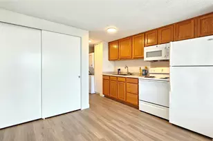 1025 Maunaihi Pl, Honolulu, HI 96822 - Photo 5