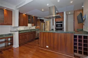 1010 Wilder Ave, Honolulu, HI 96822 - Photo 5