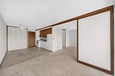 1655 Makaloa Street #1910, Honolulu, HI 96814 - Photo 9