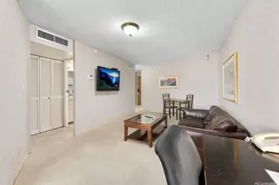 1088 Bishop St, Honolulu, HI 96813 - Photo 11