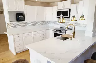 3920 Likini St, Honolulu, HI 96818 - Photo 5