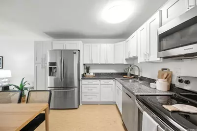 1617 Clark Street #302, Honolulu, HI 96822 - Photo 3