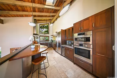 5943 Haleola Street, Honolulu, HI 96821 - Photo 5