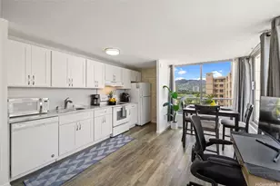 2421 Tusitala St, Honolulu, HI 96815 - Photo 3