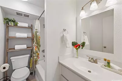 2421 Tusitala Street #701, Honolulu, HI 96815 - Photo 15