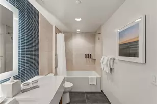 1390 Kapiolani Blvd, Honolulu, HI 96814 - Photo 11