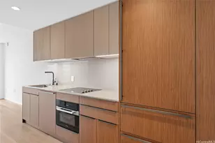 333 Ward Ave, Honolulu, HI 96814 - Photo 11