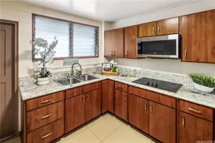 1329 Kaihee St, Honolulu, HI 96822 - Photo 3
