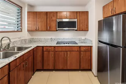 1329 Kaihee Street #B, Honolulu, HI 96822 - Photo 1