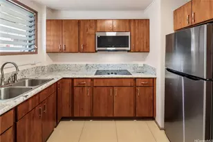1329 Kaihee St, Honolulu, HI 96822 - Photo 1