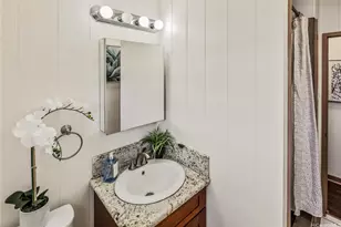 1329 Kaihee St, Honolulu, HI 96822 - Photo 7