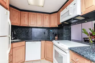 430 Keoniana St, Honolulu, HI 96815 - Photo 7