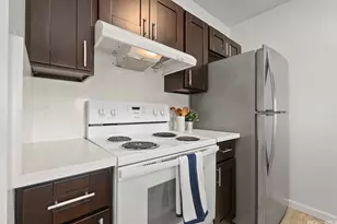 98-500 Koauka Loop, Aiea, HI 96701 - Photo 7