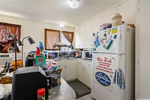 825 Olokele Ave, Honolulu, HI 96816 - Photo 7