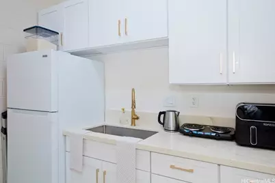 355 Kalanianaole Avenue #103, Hilo, HI 96720 - Photo 17