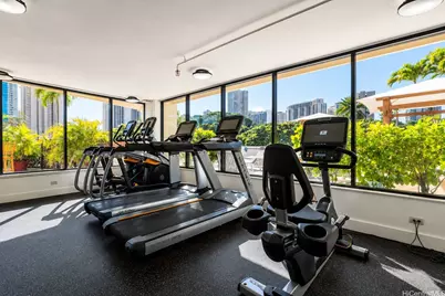 2045 Kalakaua Avenue #1204, Honolulu, HI 96815 - Photo 21