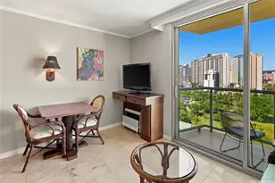 2045 Kalakaua Ave, Honolulu, HI 96815 - Photo 3