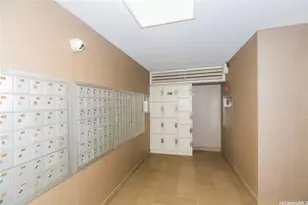 2611 Ala Wai Blvd, Honolulu, HI 96815 - Photo 11