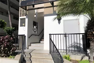 2611 Ala Wai Blvd, Honolulu, HI 96815 - Photo 7