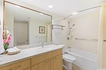 229 Paoakalani Avenue #1501, Honolulu, HI 96815 - Photo 7
