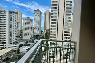 2415 Ala Wai Blvd, Honolulu, HI 96815 - Photo 17