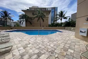 2121 Ala Wai Blvd, Honolulu, HI 96815 - Photo 21