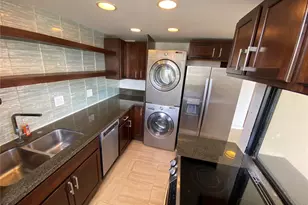 2121 Ala Wai Blvd, Honolulu, HI 96815 - Photo 11