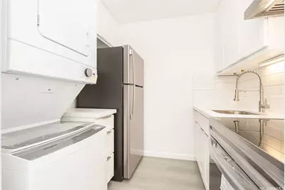 2121 Algaroba Street #301, Honolulu, HI 96826 - Photo 3