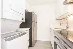 2121 Algaroba St, Honolulu, HI 96826 - Photo 3