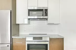 1001 Queen St, Honolulu, HI 96814 - Photo 7