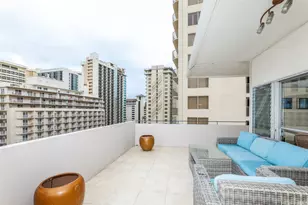 247 Beach Walk, Honolulu, HI 96815 - Photo 1