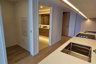 333 Ward Ave, Honolulu, HI 96814 - Photo 13